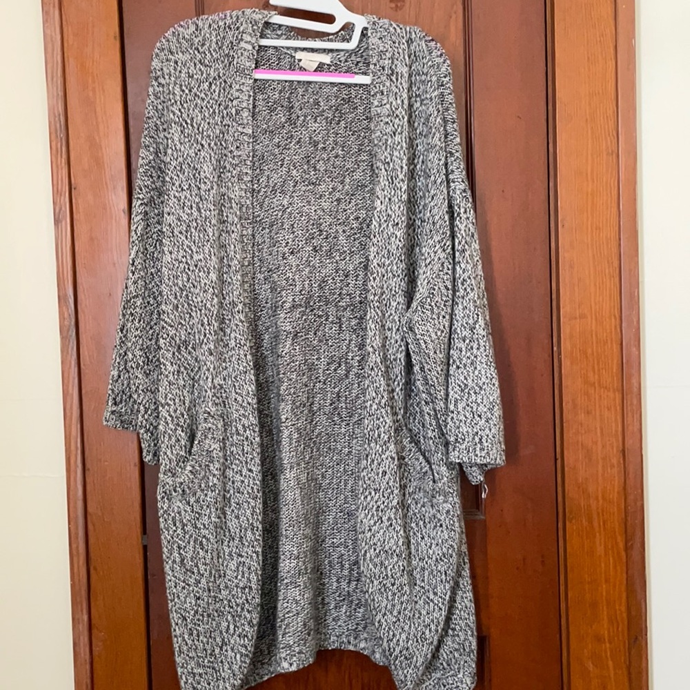 HM Cardigan